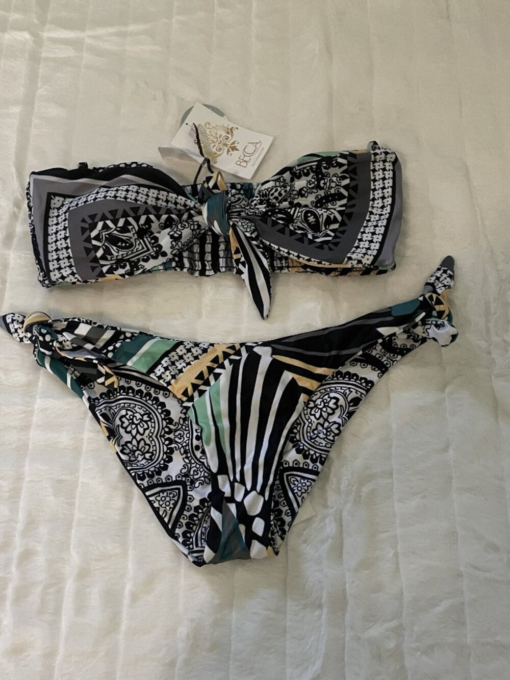 Rebecca Virtue Becca Women’s Bandeau Bikini , Reversible  size Small